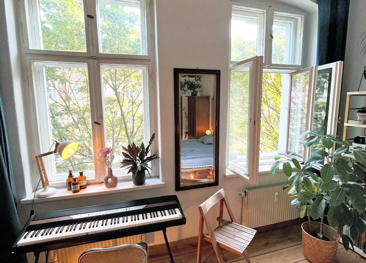Nice & Charmy Apartment In Old Building برلين