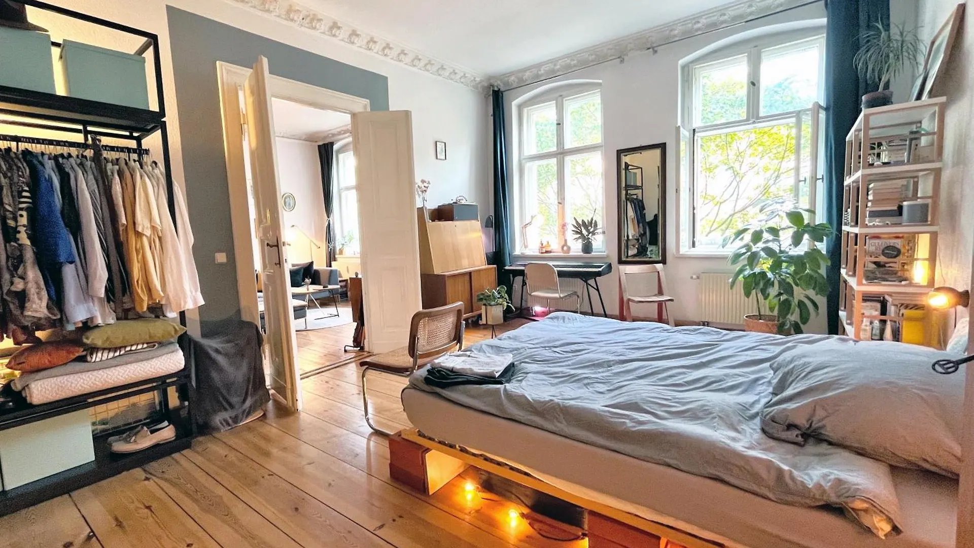 Nice & Charmy Apartment In Old Building Βερολίνο